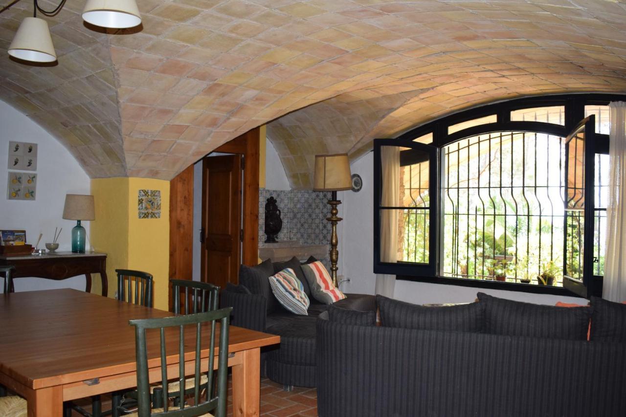 L'Ancora De Bara Hotel Roda de Bará Екстериор снимка
